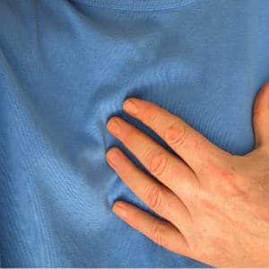 worker experiencing cardiac chest pain